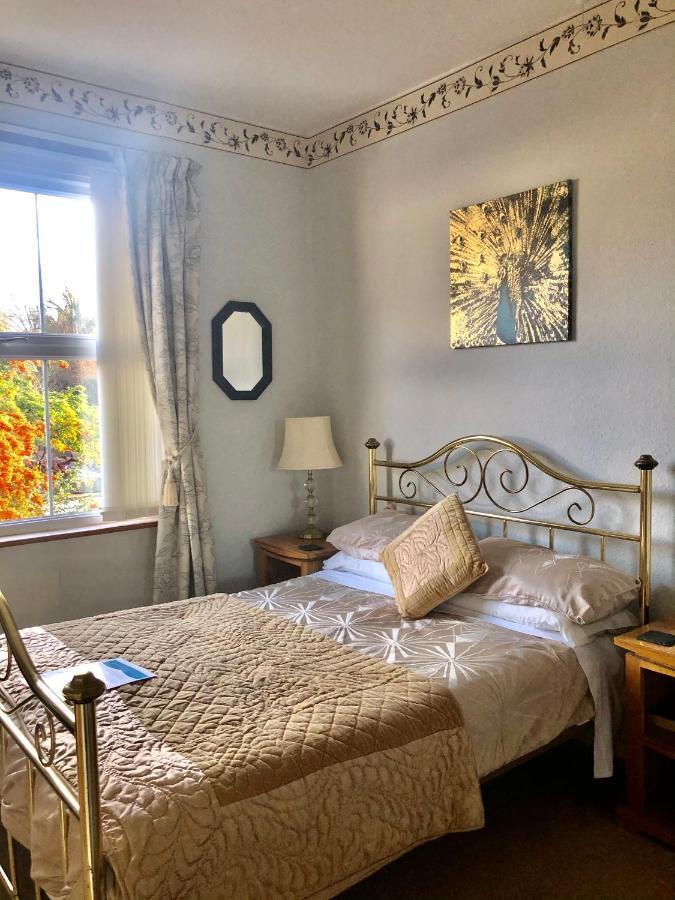 Brook House Bed and Breakfast Μπρόντγουεϊ Εξωτερικό φωτογραφία