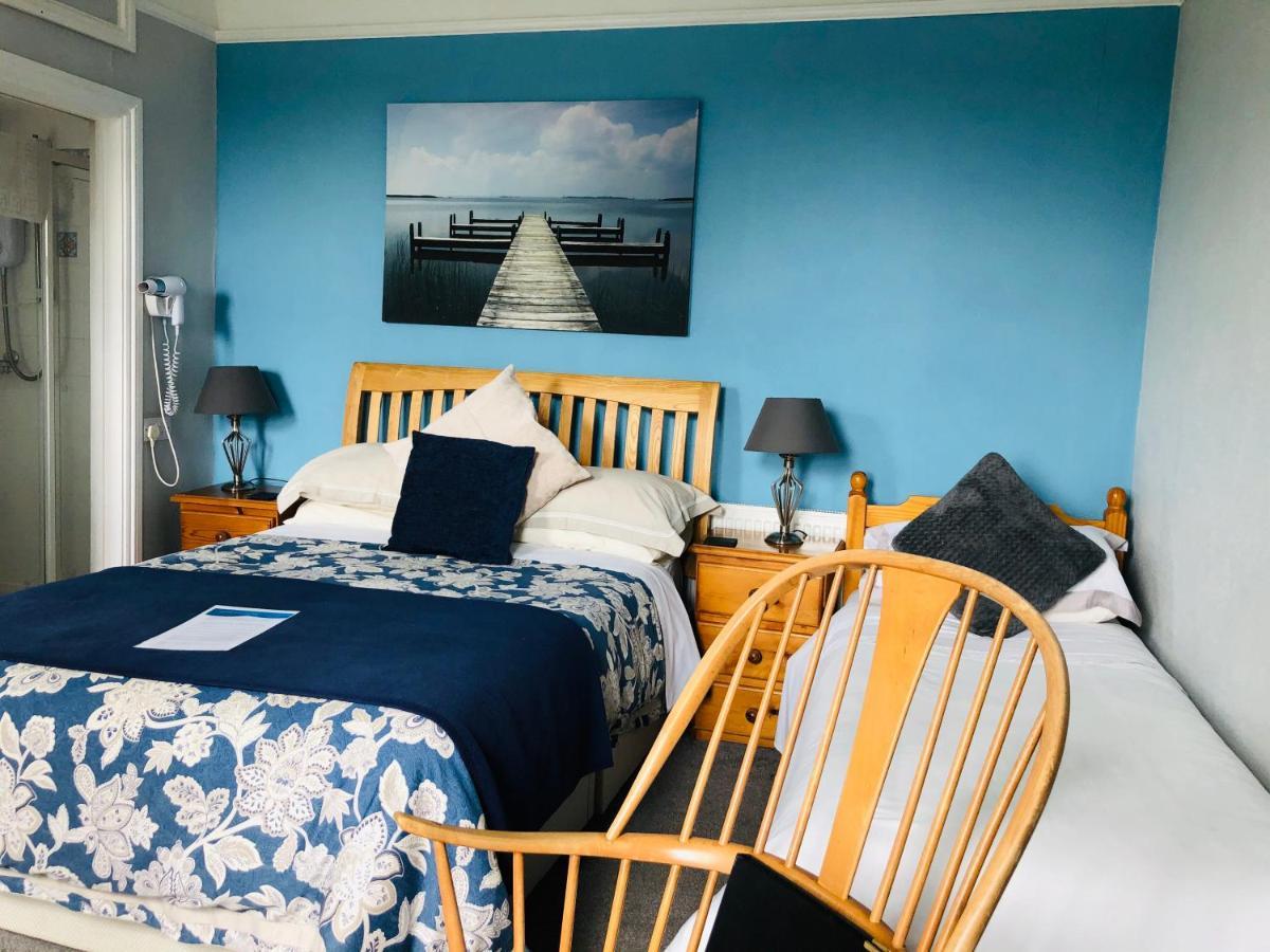 Brook House Bed and Breakfast Μπρόντγουεϊ Εξωτερικό φωτογραφία