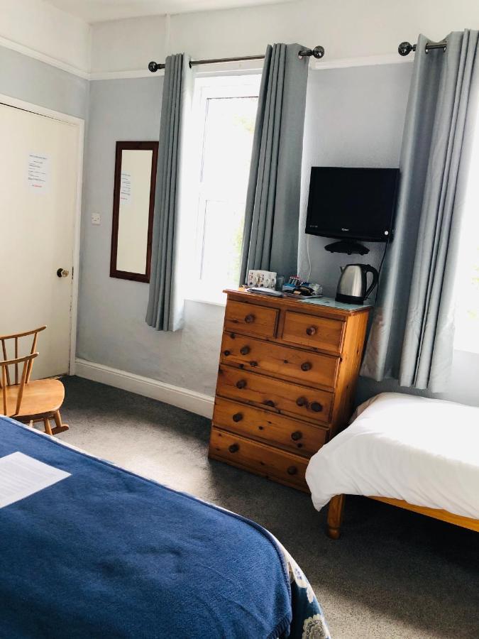 Brook House Bed and Breakfast Μπρόντγουεϊ Εξωτερικό φωτογραφία